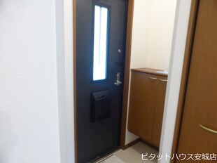 ファミール坂口Ａの物件内観写真